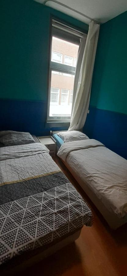 Charlotte, Not For Parties, Not A Hotel, Room With Shared Bathroom, No Kitchen Amsterdam Luaran gambar