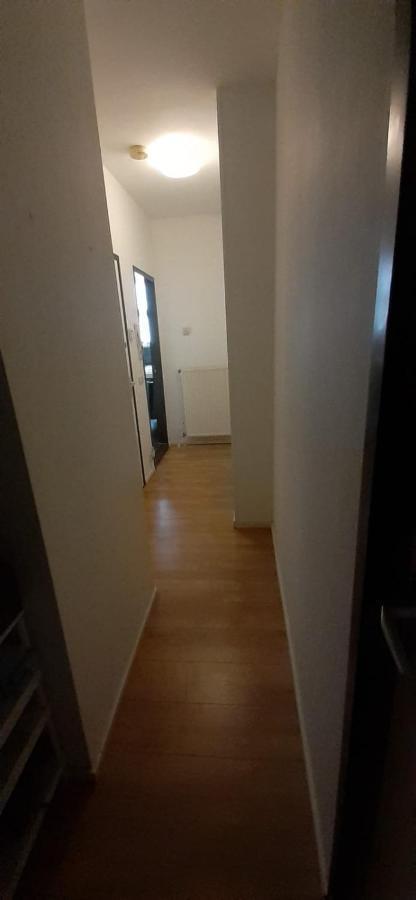 Charlotte, Not For Parties, Not A Hotel, Room With Shared Bathroom, No Kitchen Amsterdam Luaran gambar