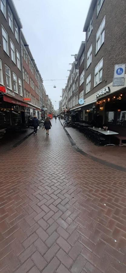 Charlotte, Not For Parties, Not A Hotel, Room With Shared Bathroom, No Kitchen Amsterdam Luaran gambar
